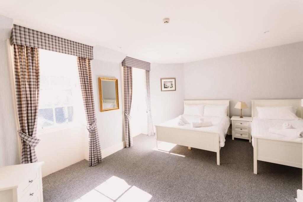 Wallace Apartment - A Unique Apartment In Countryside Park With Wifi And Access To Bar And Pool Perth Esterno foto